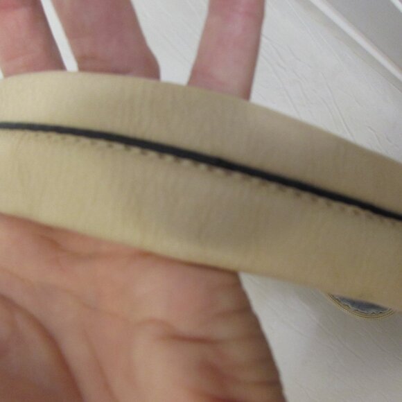 Marina Galanti Italian Large Tan & Sequin Adjustable Crossbody Strap 14" - Picture 6 of 11